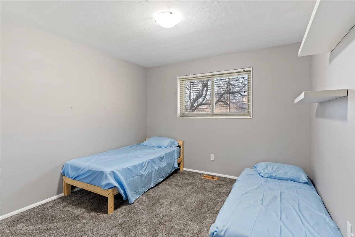 MOUNTAIN GLENN - Residential