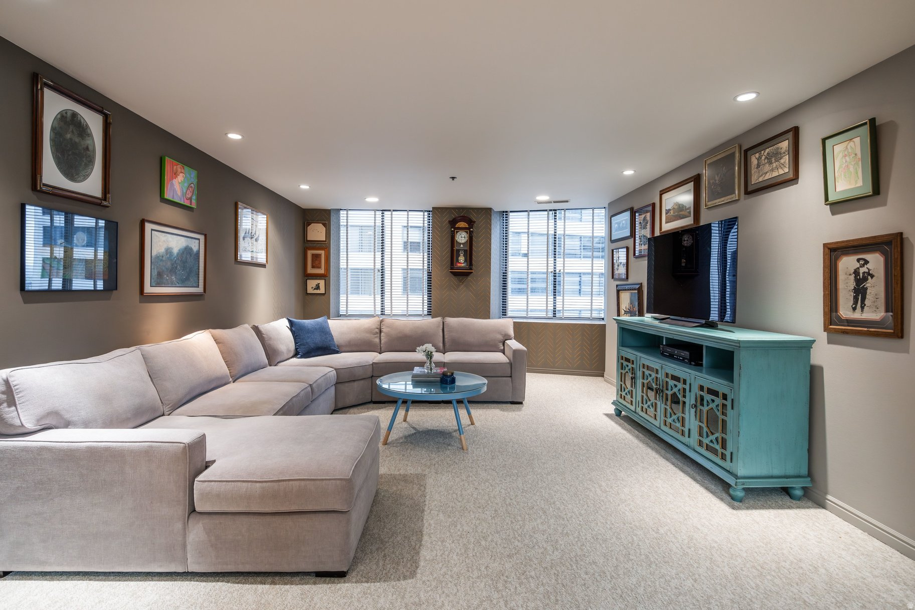 AMERICAN TOWERS - Residential
