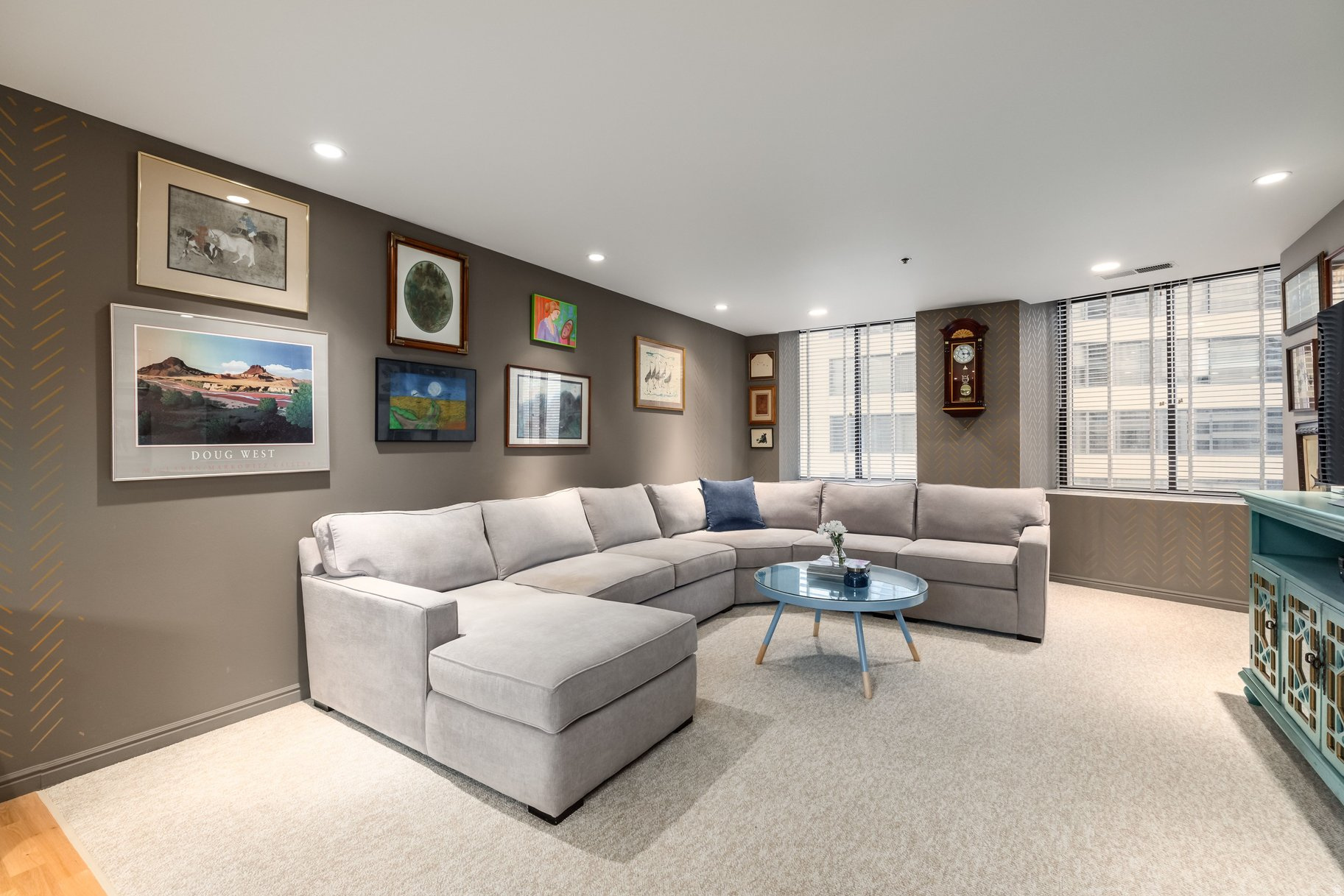 AMERICAN TOWERS - Residential