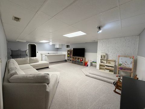 Tiny photo for 2509 E 1900 N, Layton, UT 84040 (MLS # 2143406)