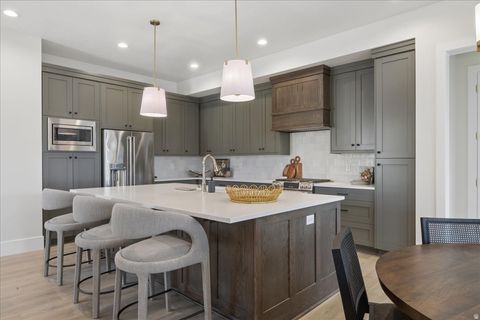 Tiny photo for 7146 W HIDDEN WAY #109, West Jordan, UT 84081 (MLS # 2148054)