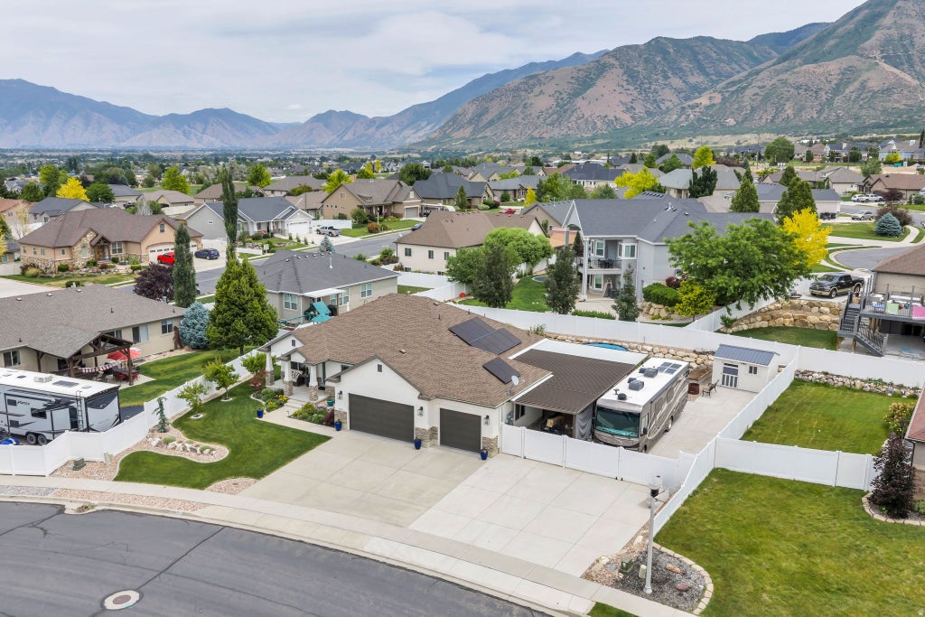 Photo of 1049 S 300 E, Salem, UT 84653 (MLS # 2164323)