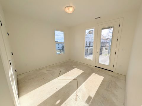 Tiny photo for 11328 S SILVER POND DR W #321, South Jordan, UT 84009 (MLS # 2127957)