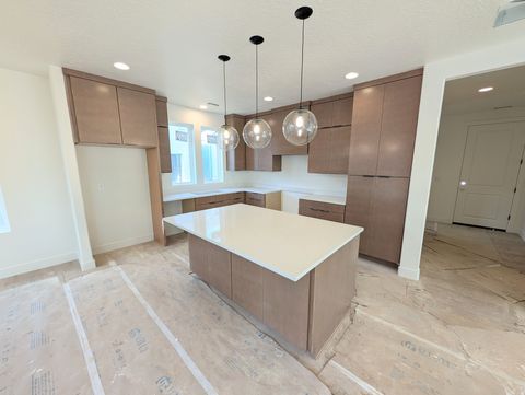 Tiny photo for 11328 S SILVER POND DR W #321, South Jordan, UT 84009 (MLS # 2127957)