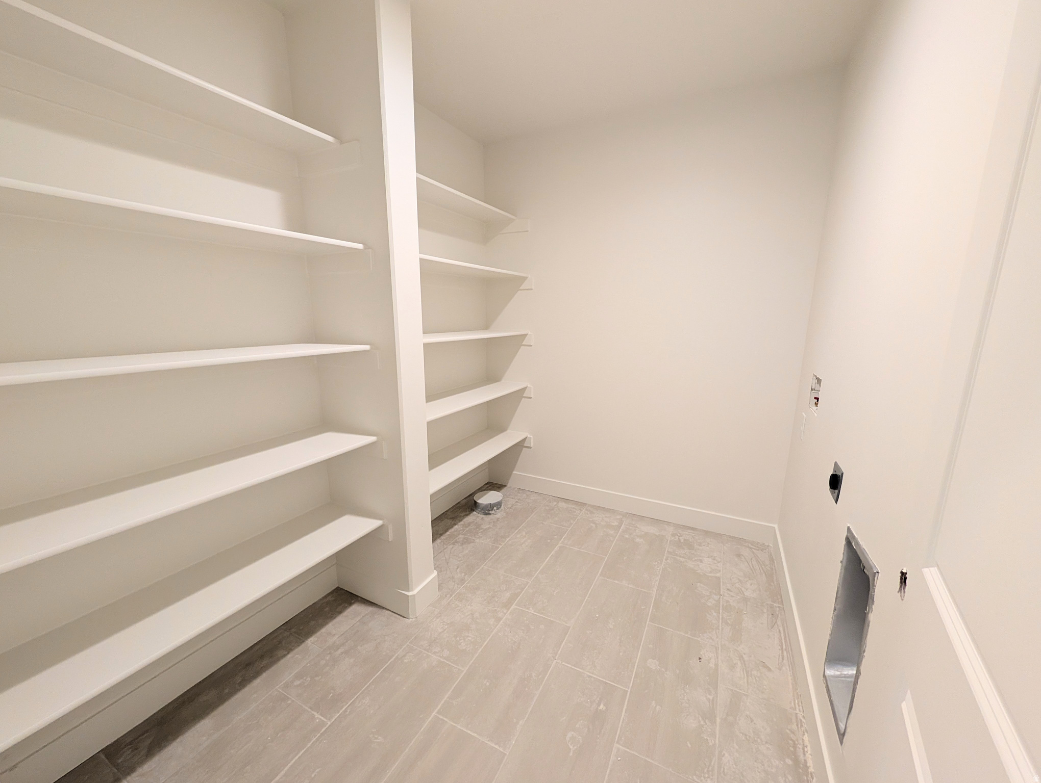 DAYBREAK - Residential