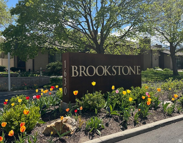 BROOKSTONE - Residential