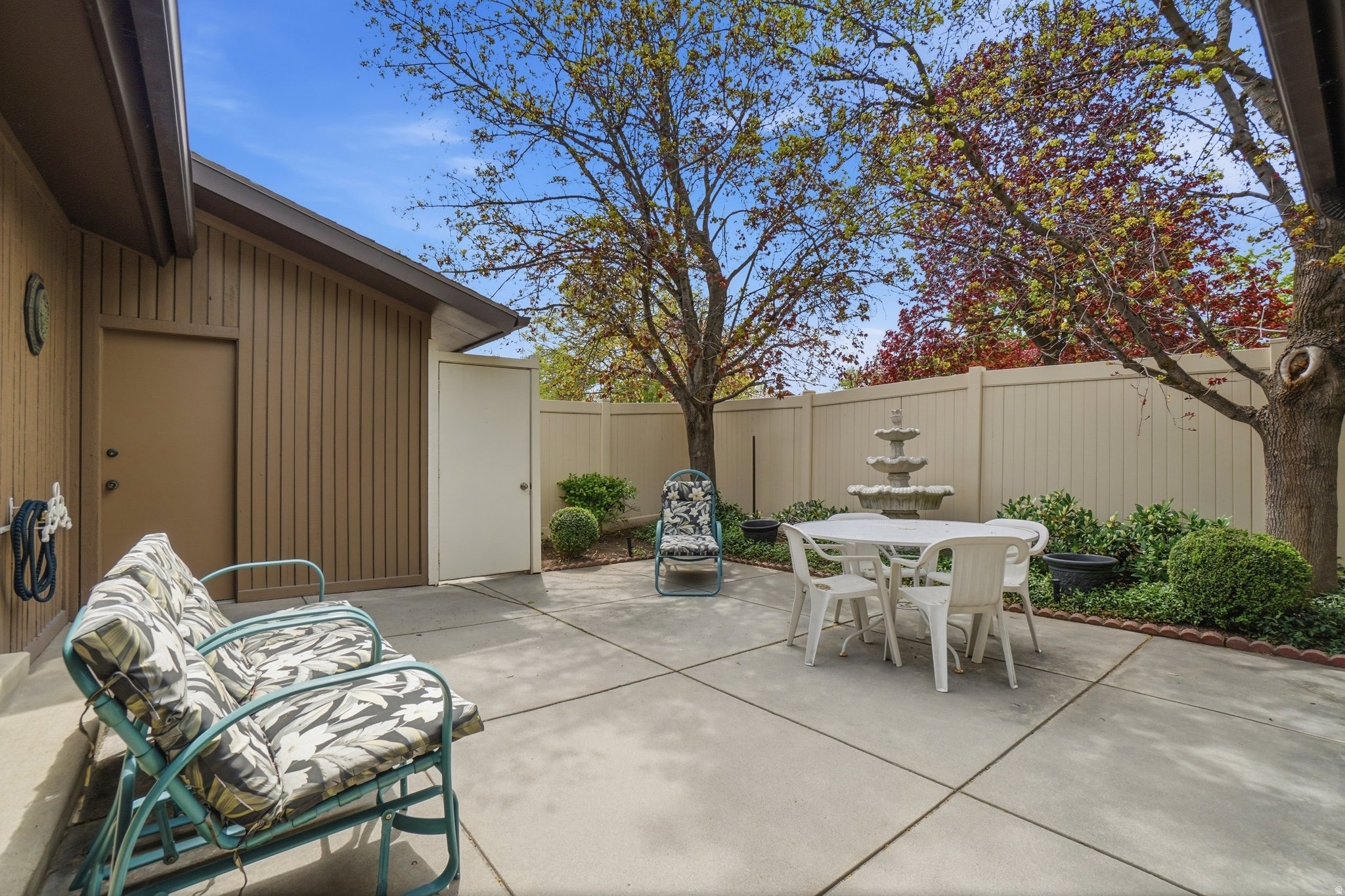 BROOKSTONE - Residential