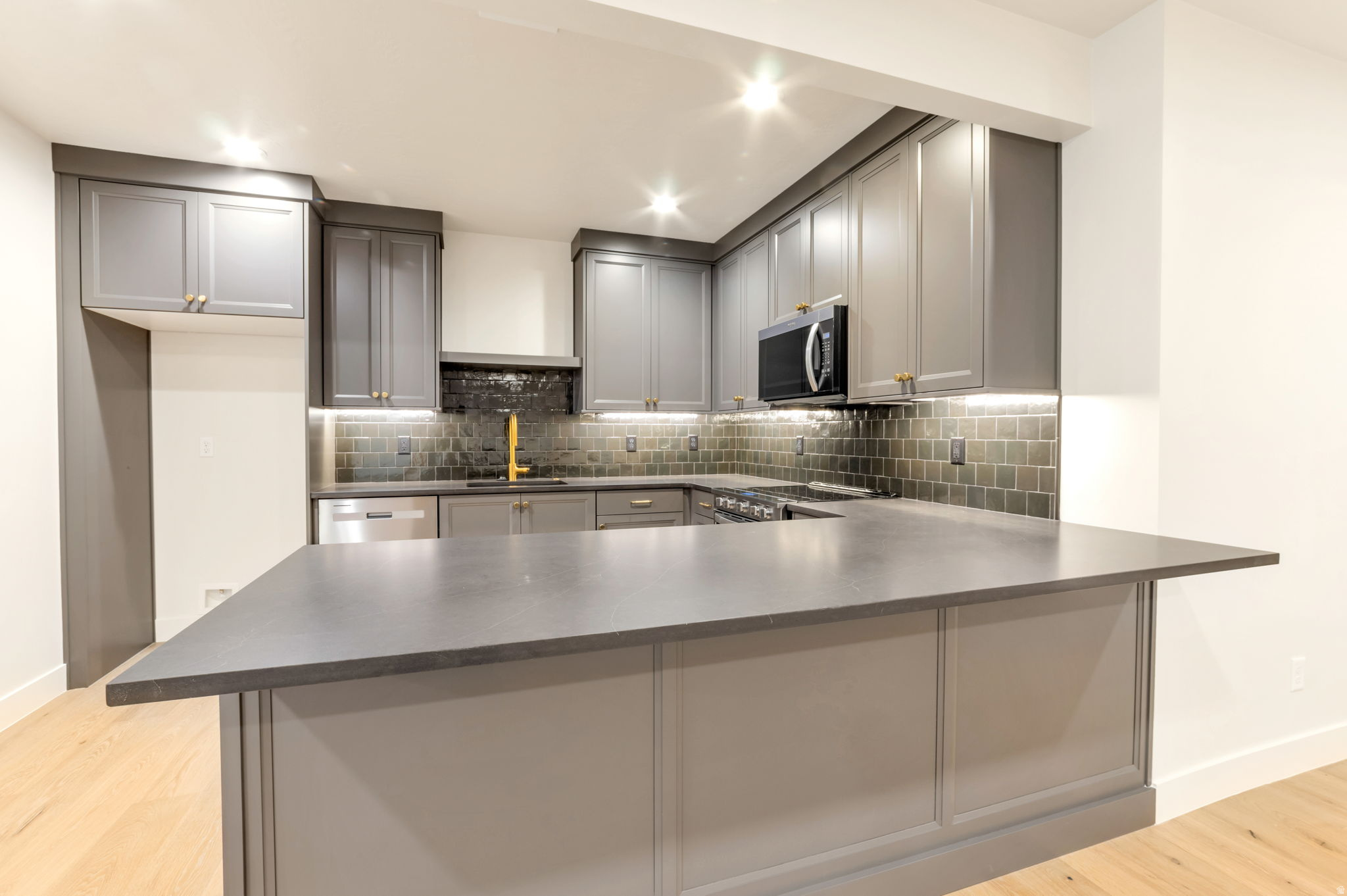 THE PRESERVE PRUD - Residential