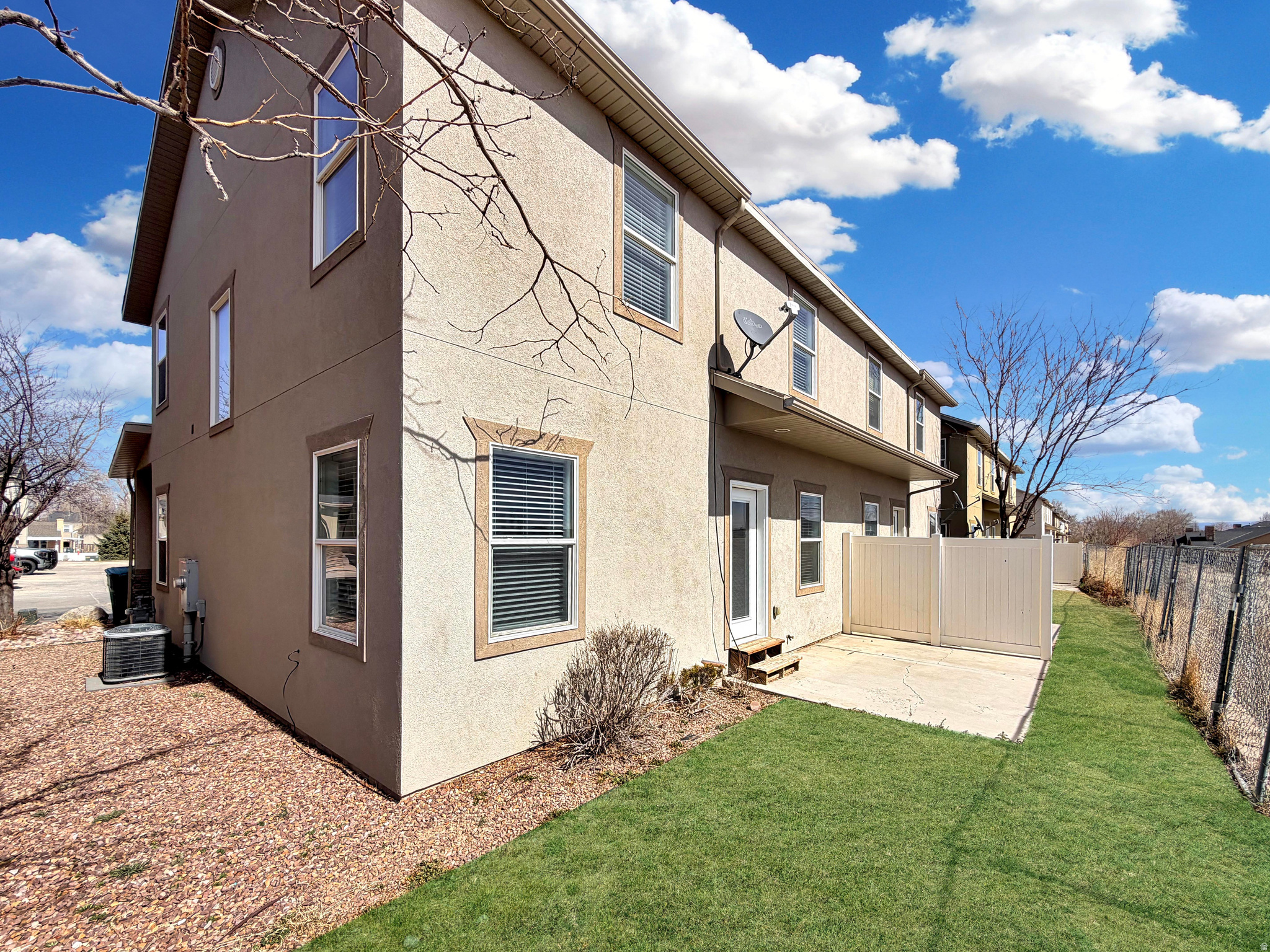 SPLIT MOUNTAIN VILLAGE - Residential