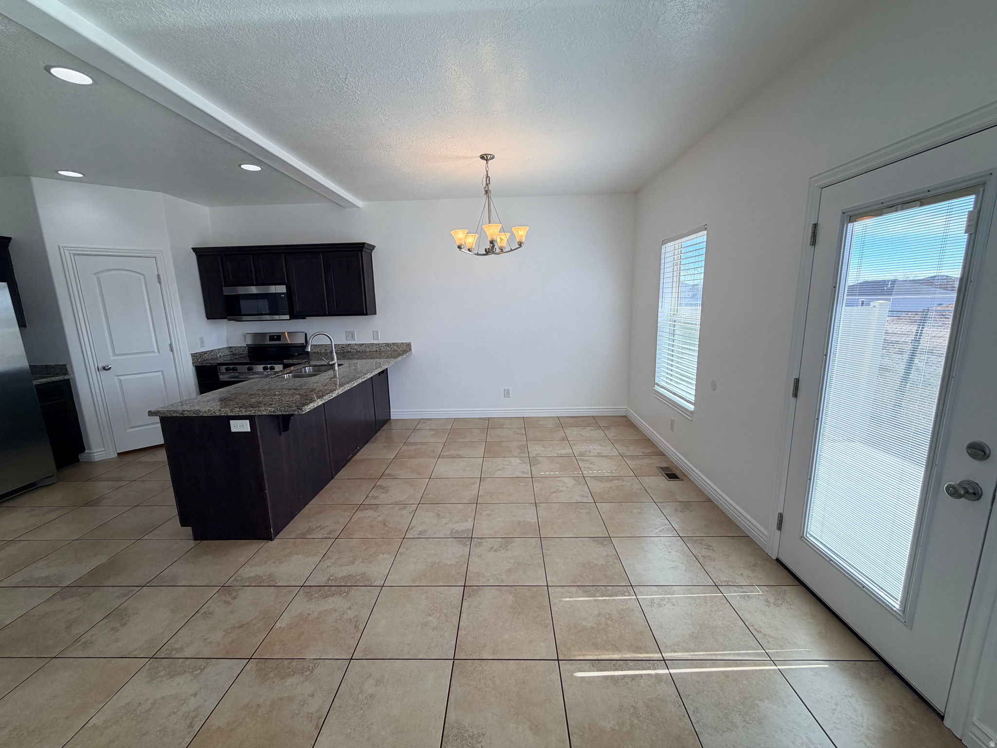 SPLIT MOUNTAIN VILLAGE - Residential