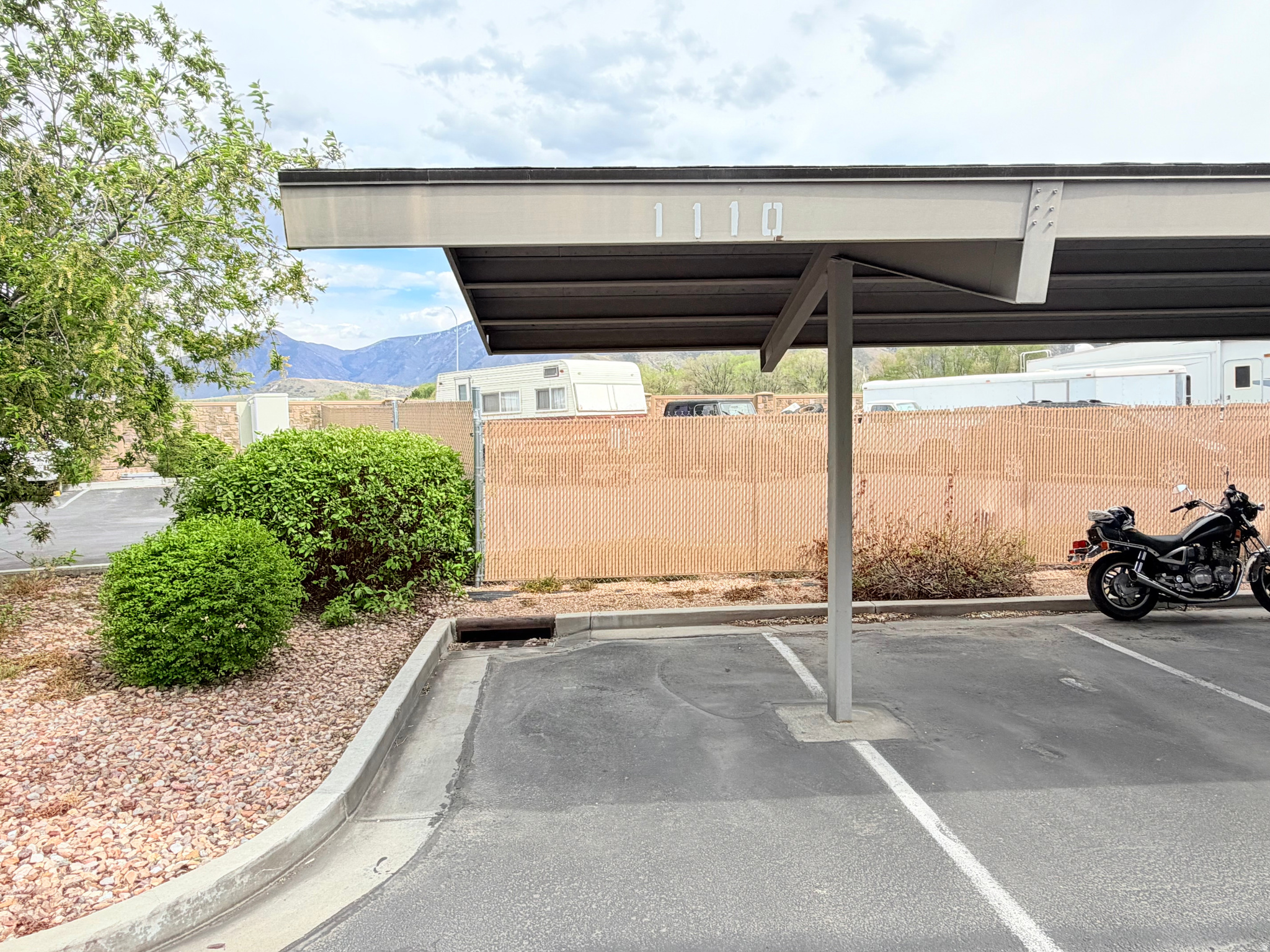 RIDGESTONE - Residential