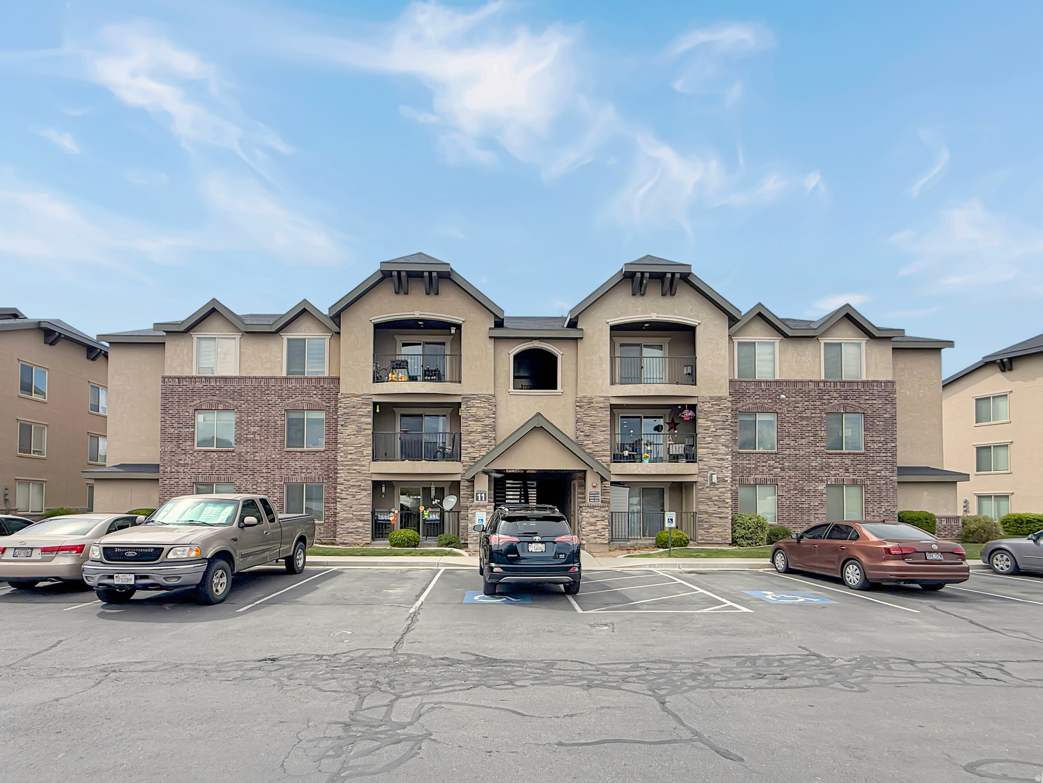 RIDGESTONE - Residential