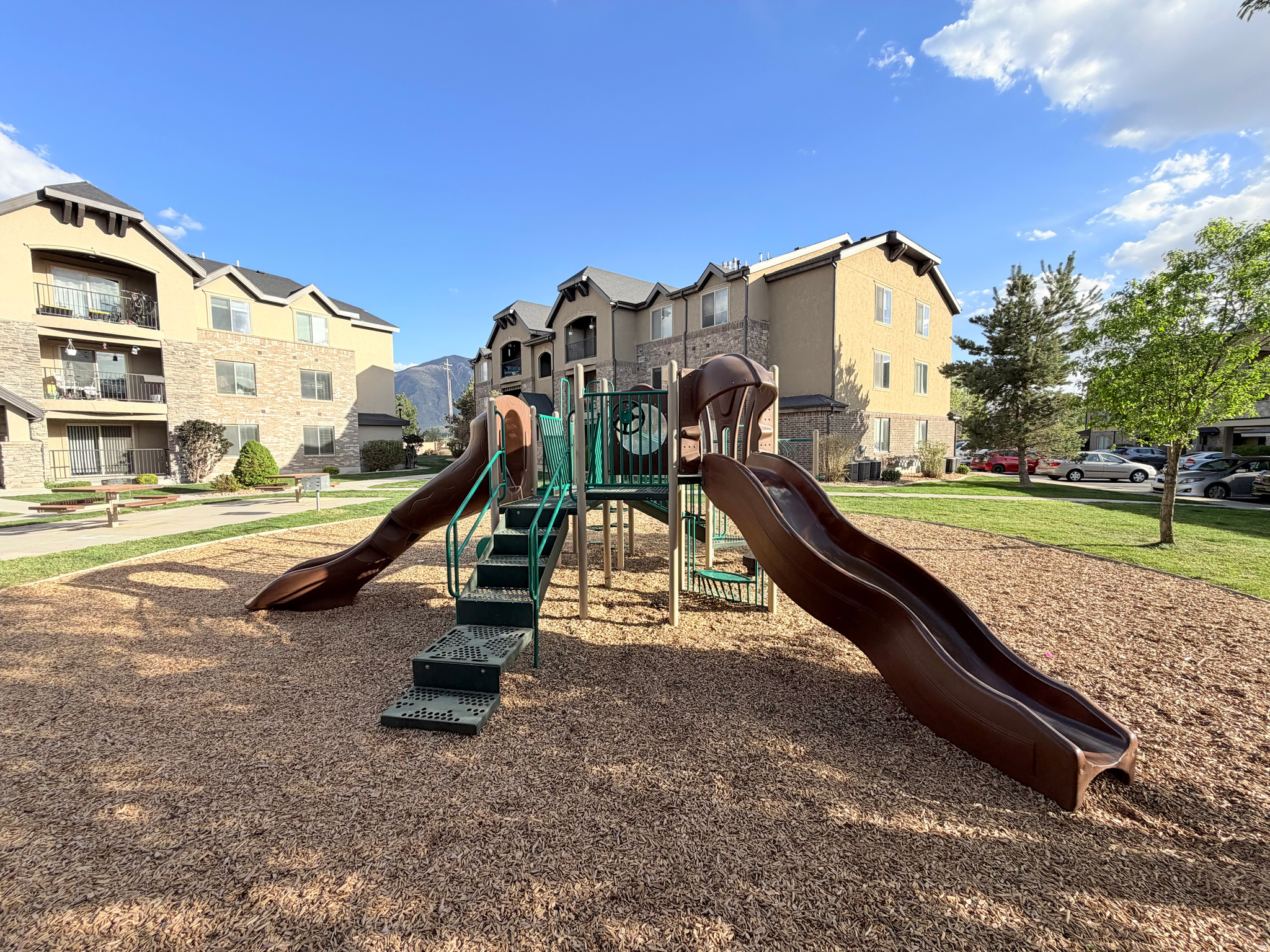 RIDGESTONE - Residential