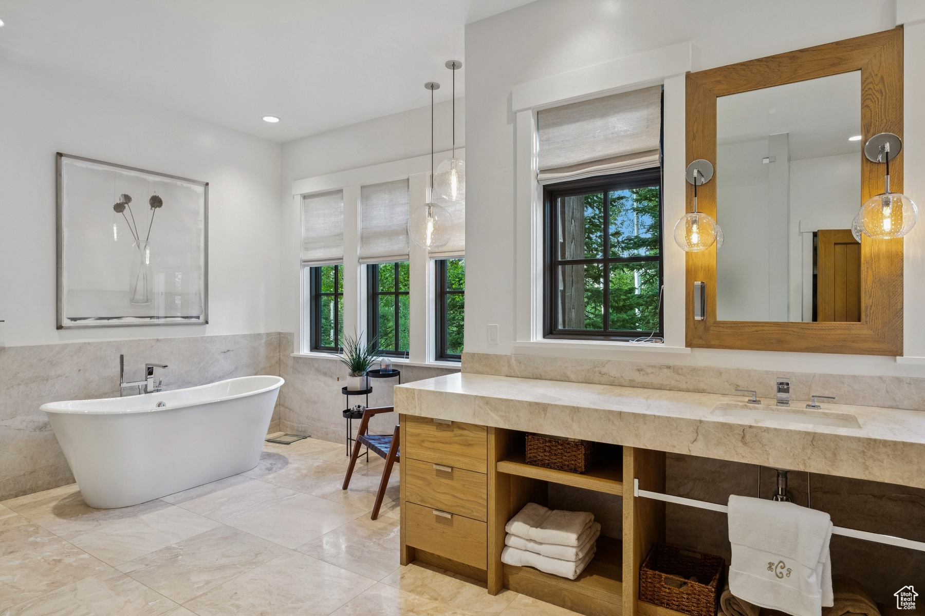 WHITE PINE RANCHES - Residential