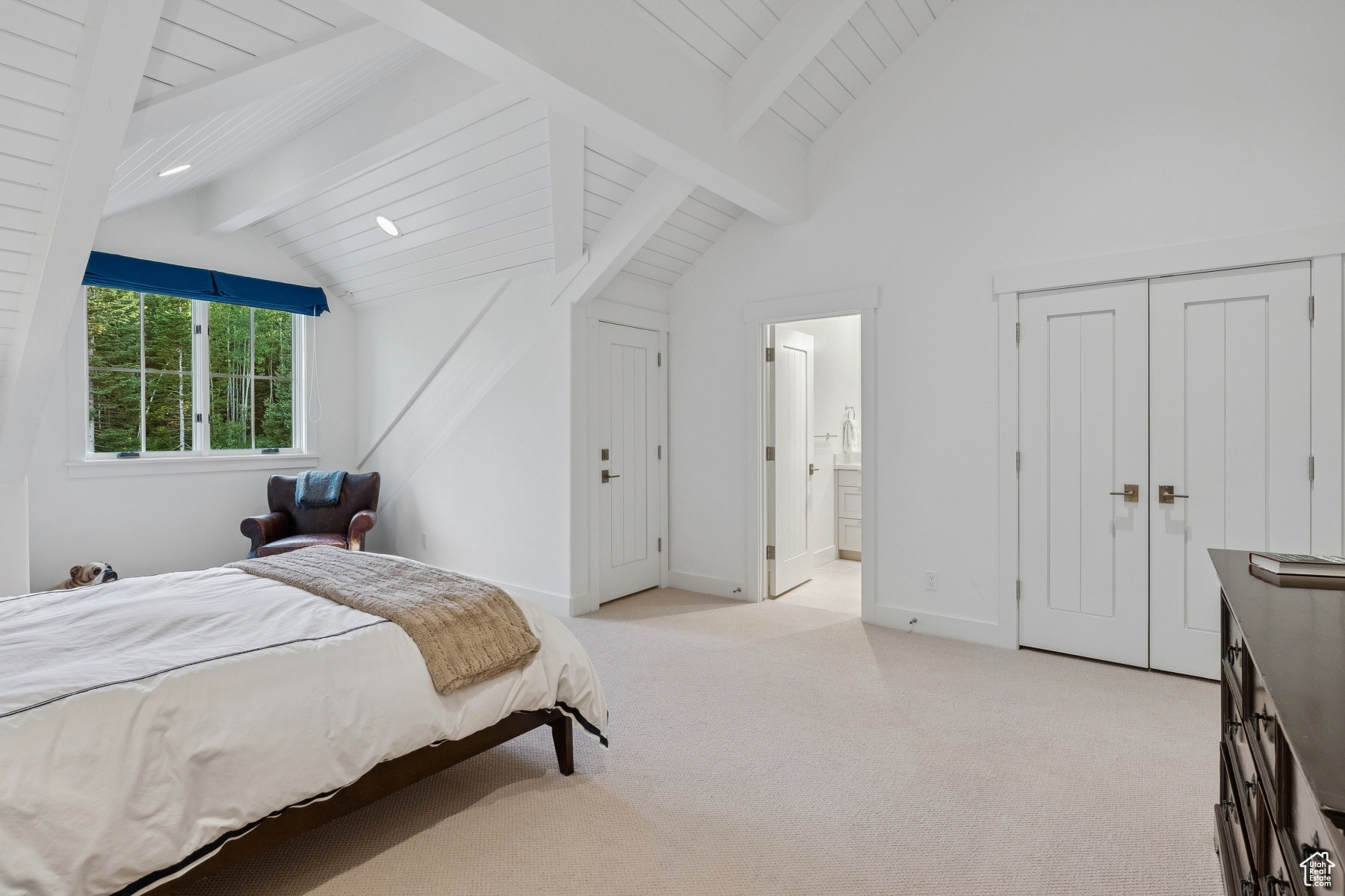 WHITE PINE RANCHES - Residential