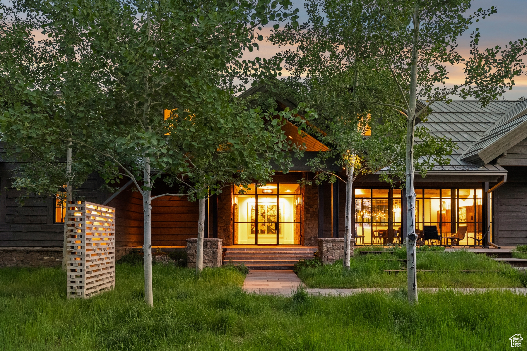 WHITE PINE RANCHES - Residential