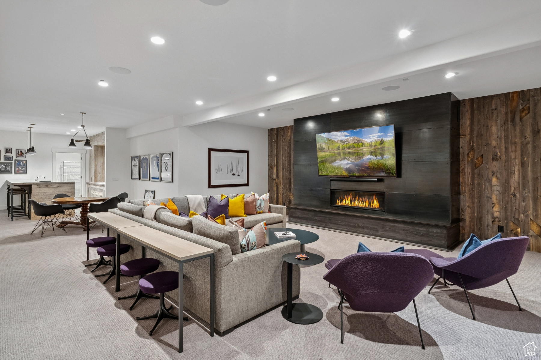 WHITE PINE RANCHES - Residential