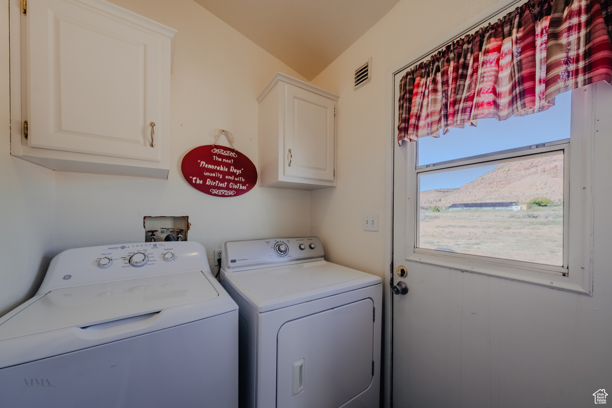 VERMILION CLIFF ESTATES - Residential