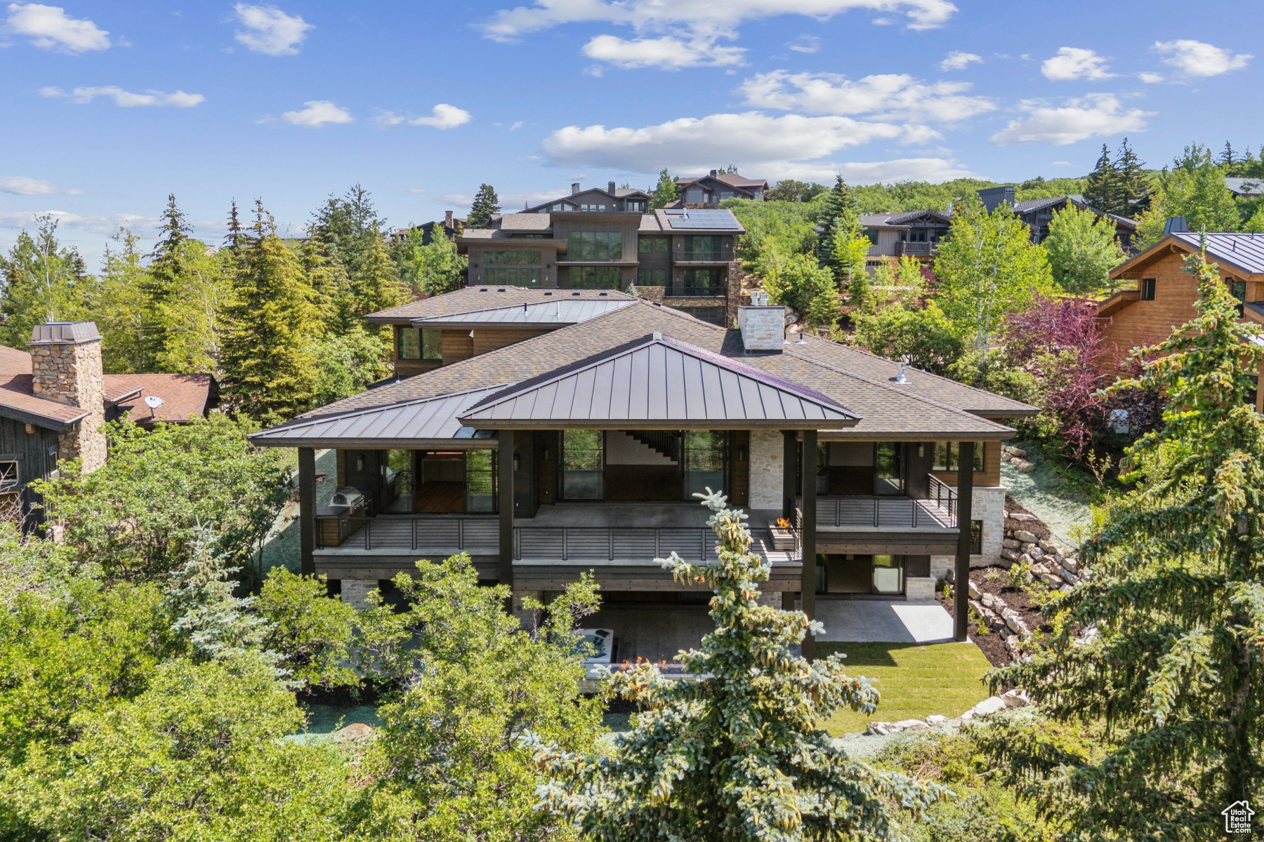 THE OAKS - Residential
