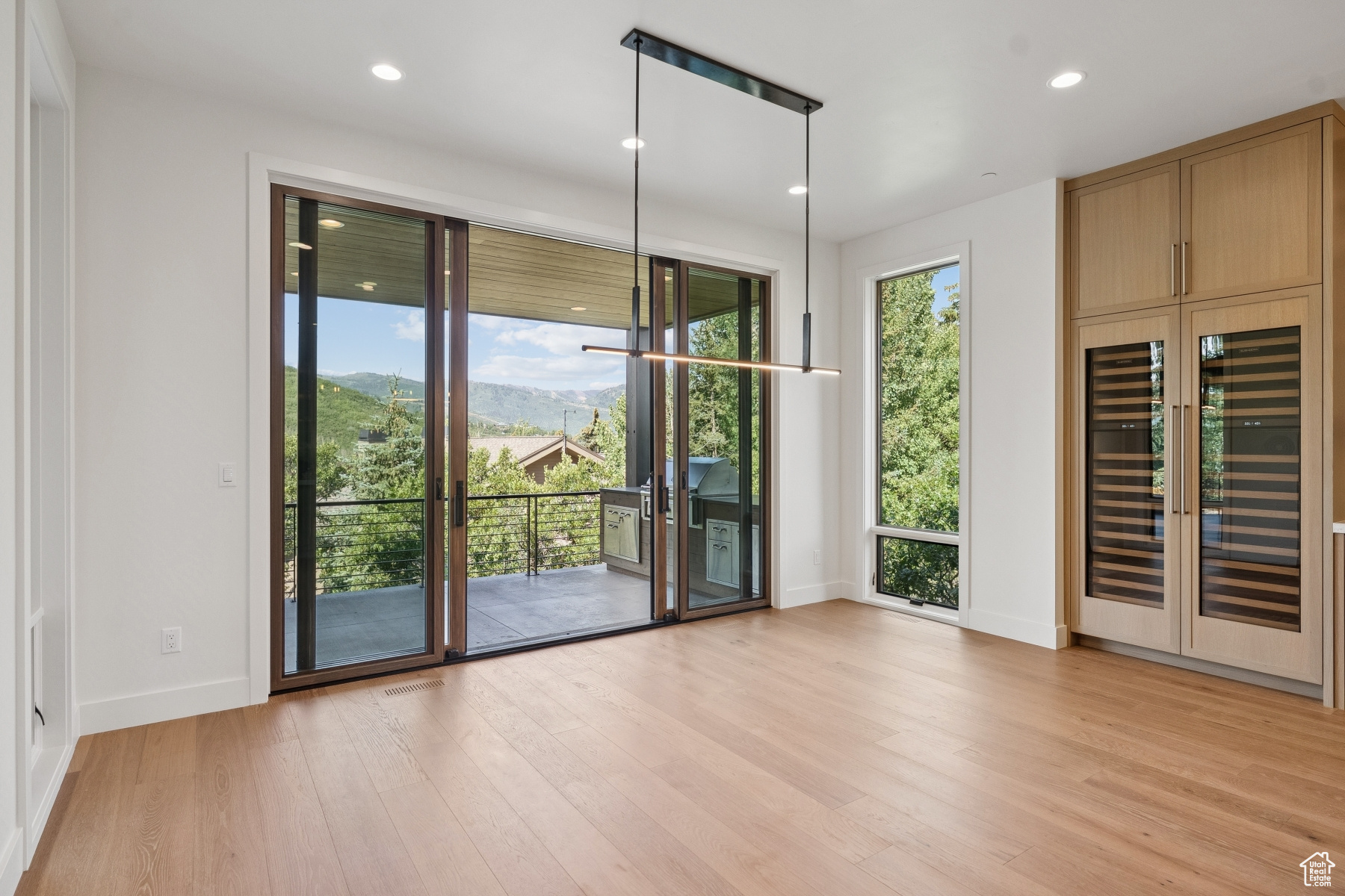 THE OAKS - Residential