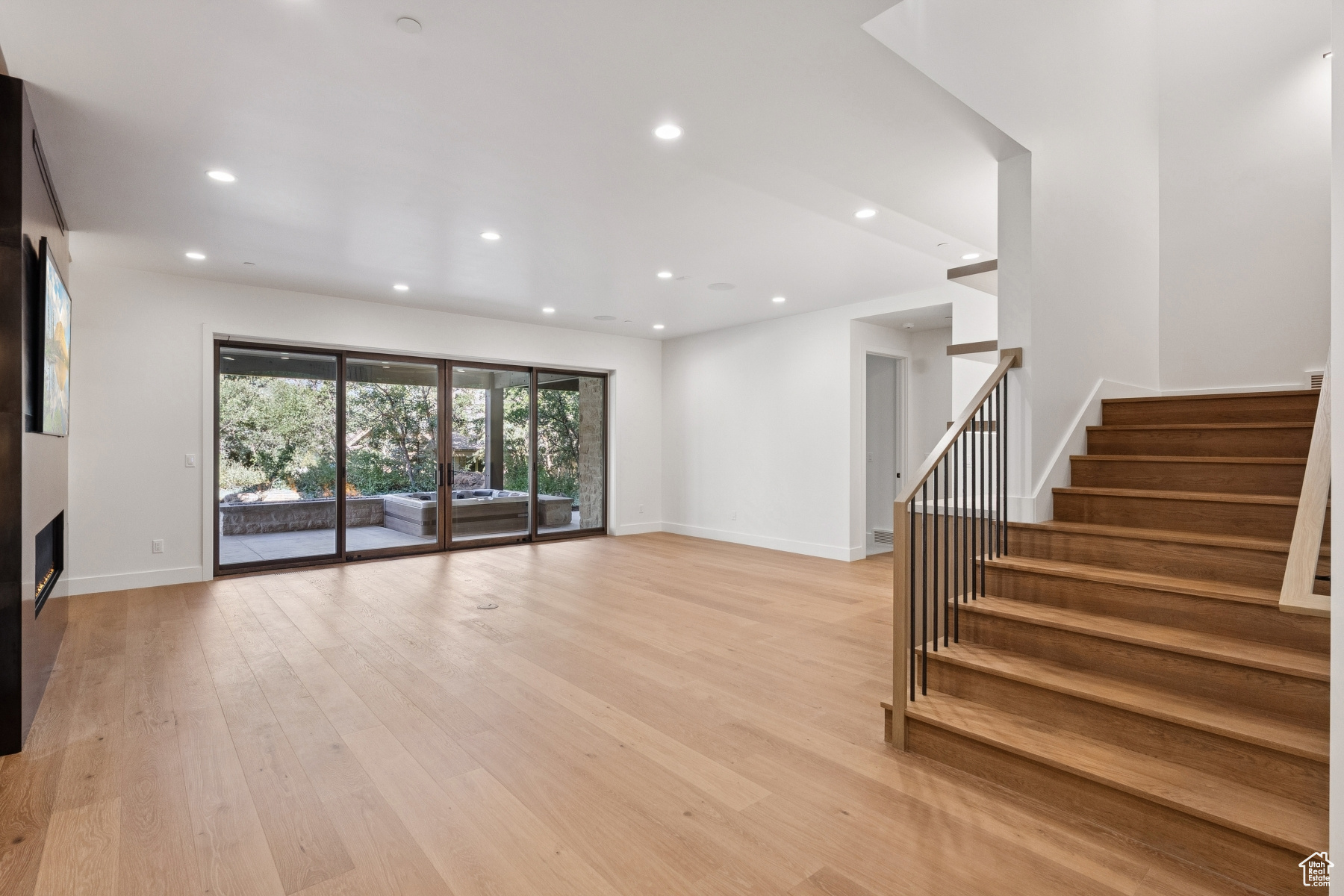 THE OAKS - Residential