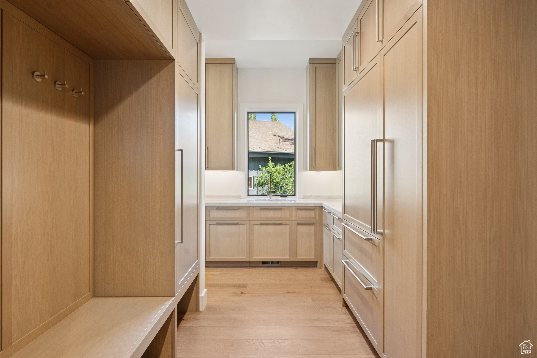 THE OAKS - Residential