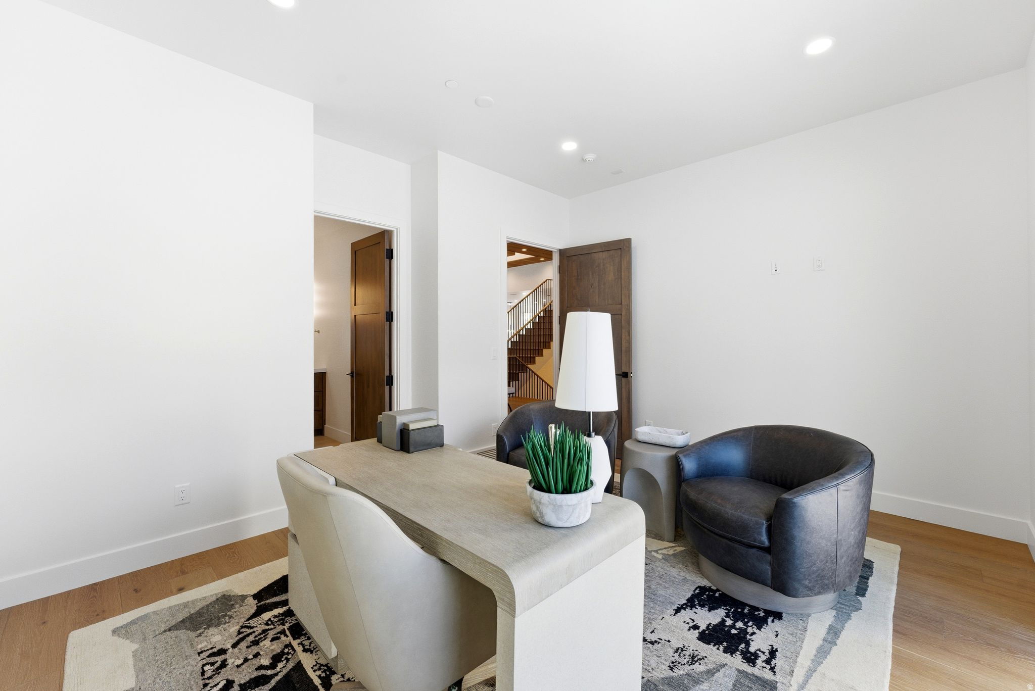 THE OAKS - Residential