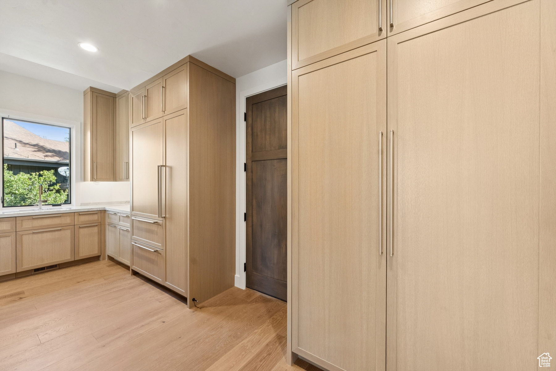 THE OAKS - Residential