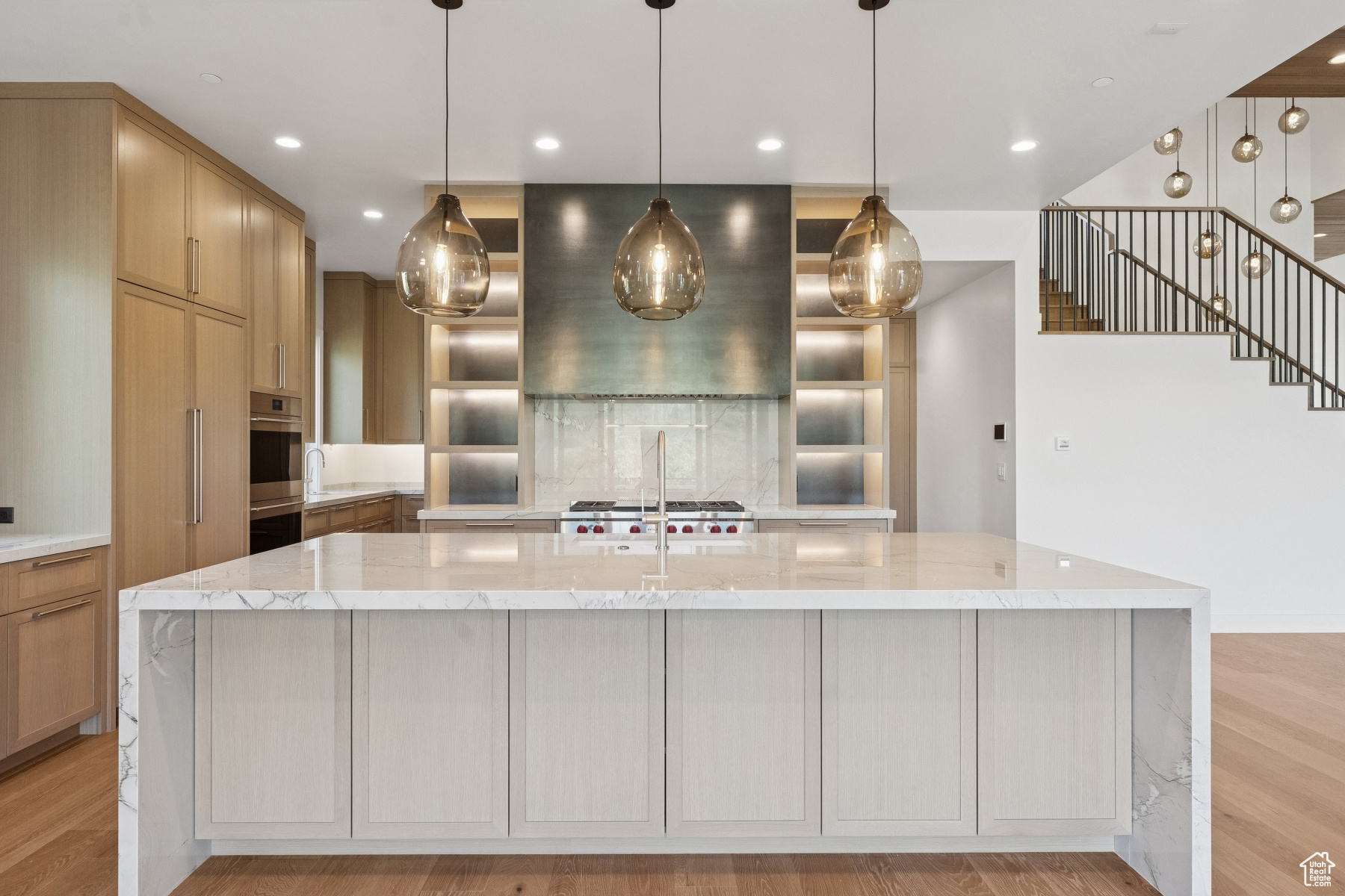 3506 OAK WOOD DR