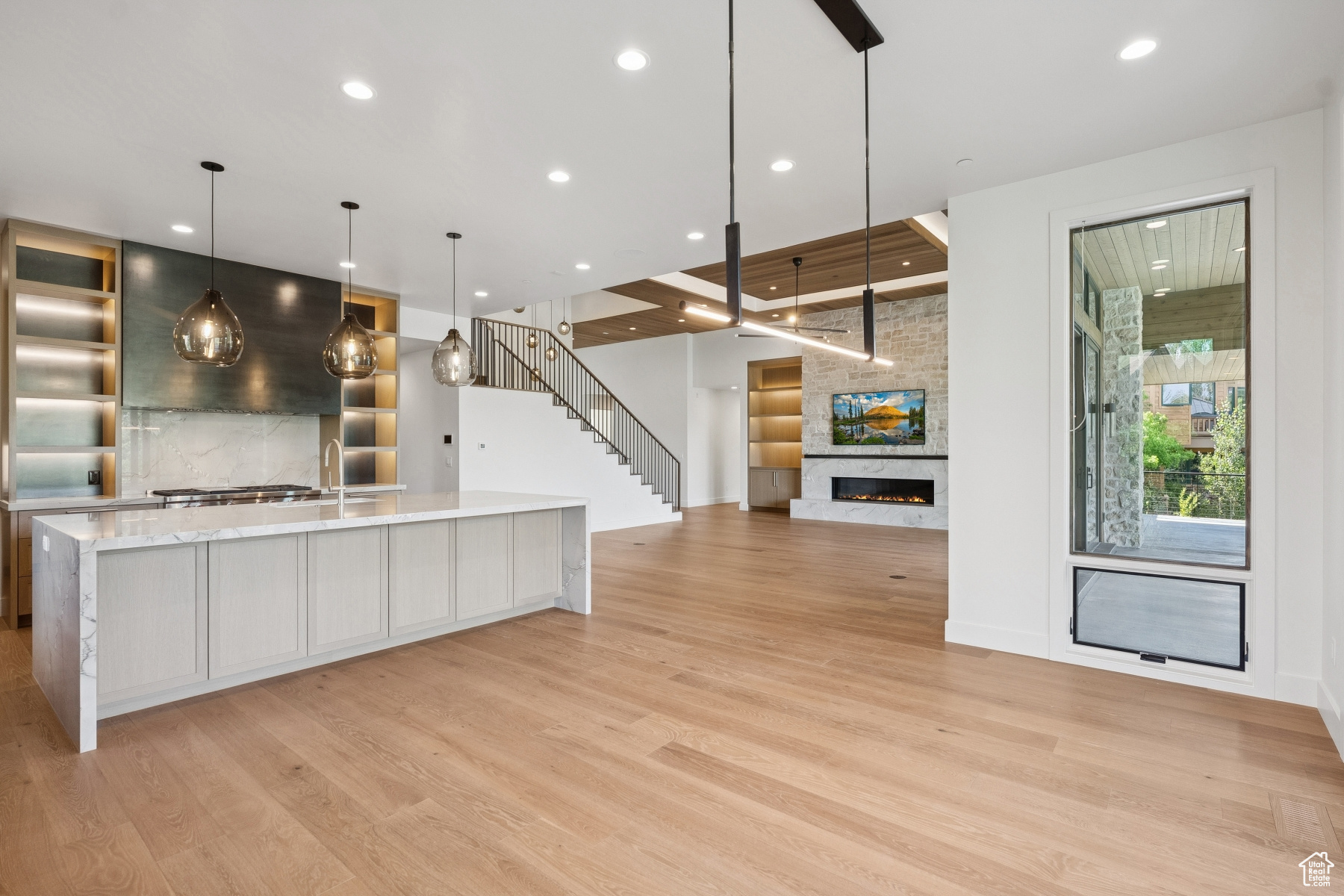 THE OAKS - Residential