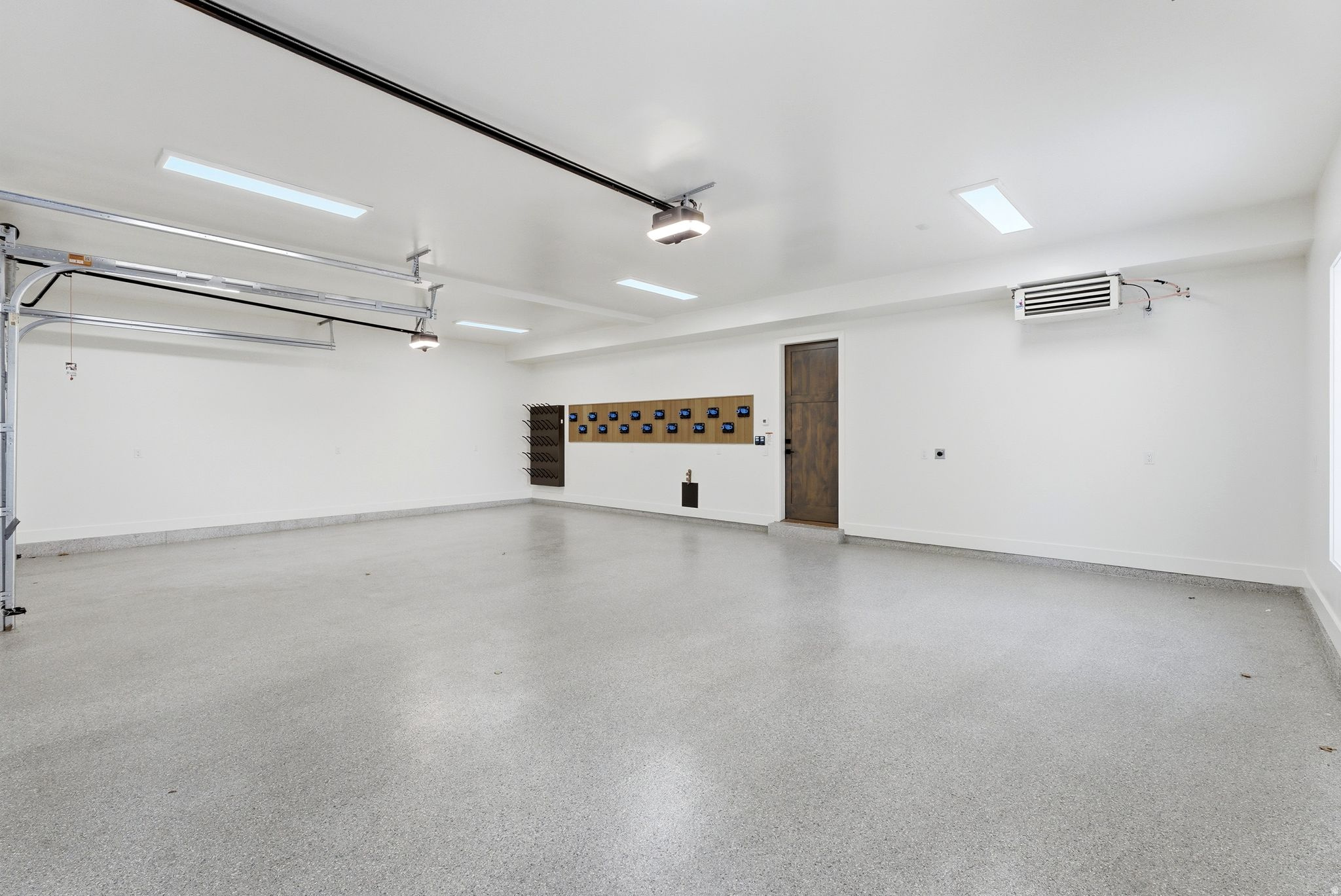 THE OAKS - Residential