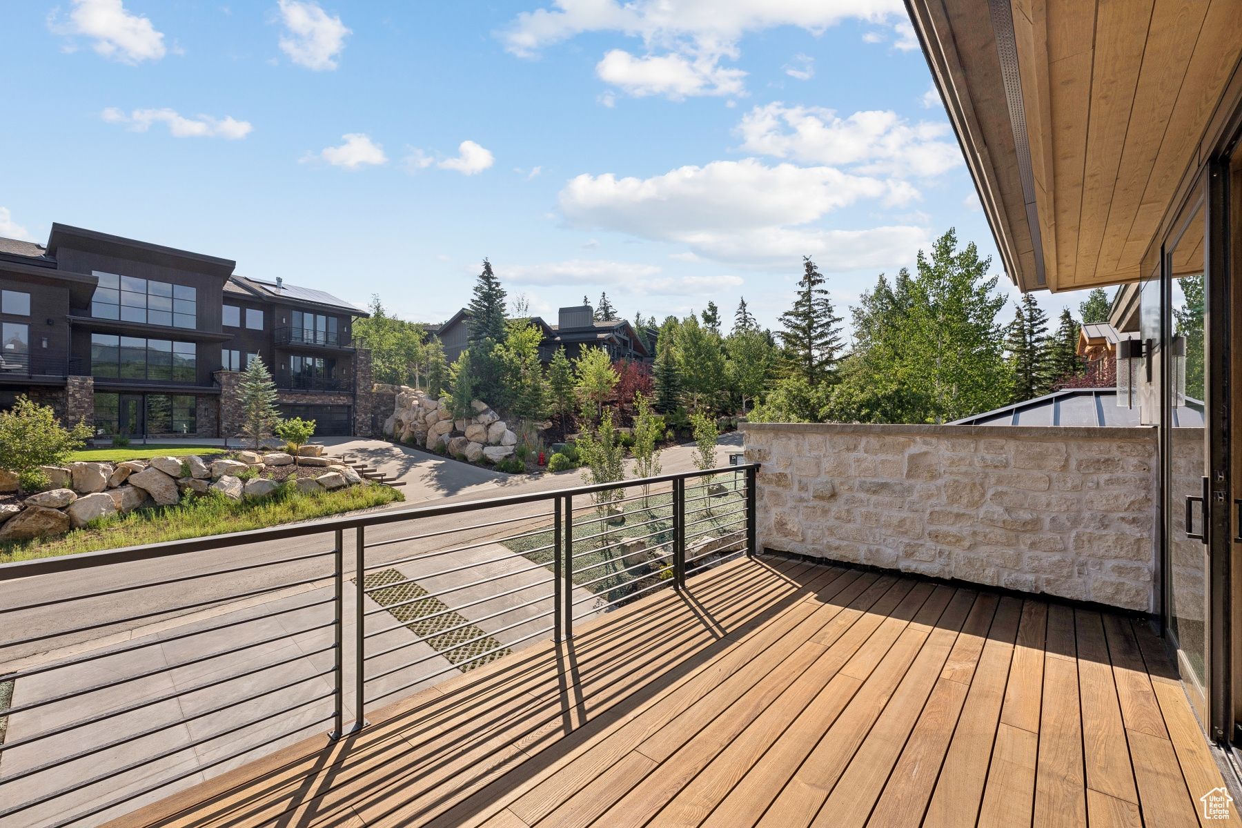 THE OAKS - Residential