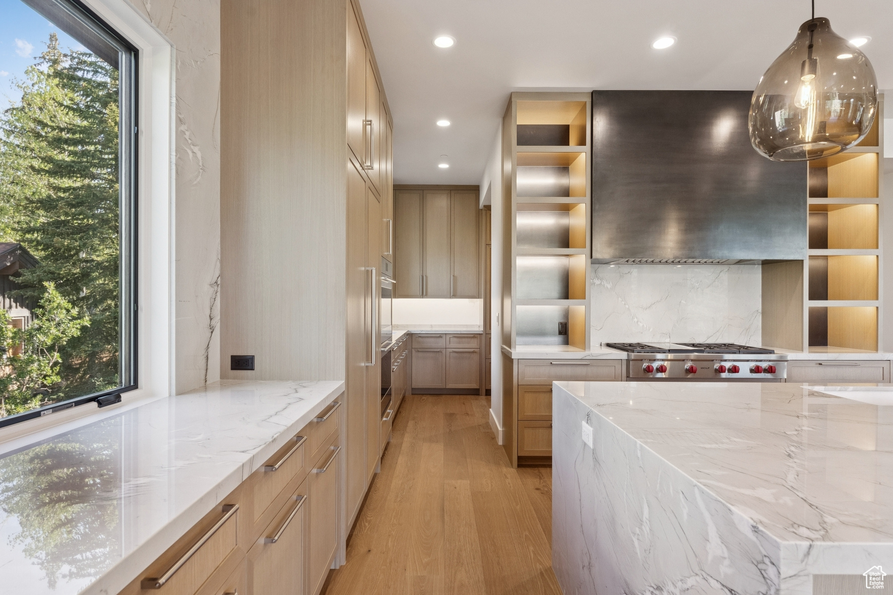 THE OAKS - Residential