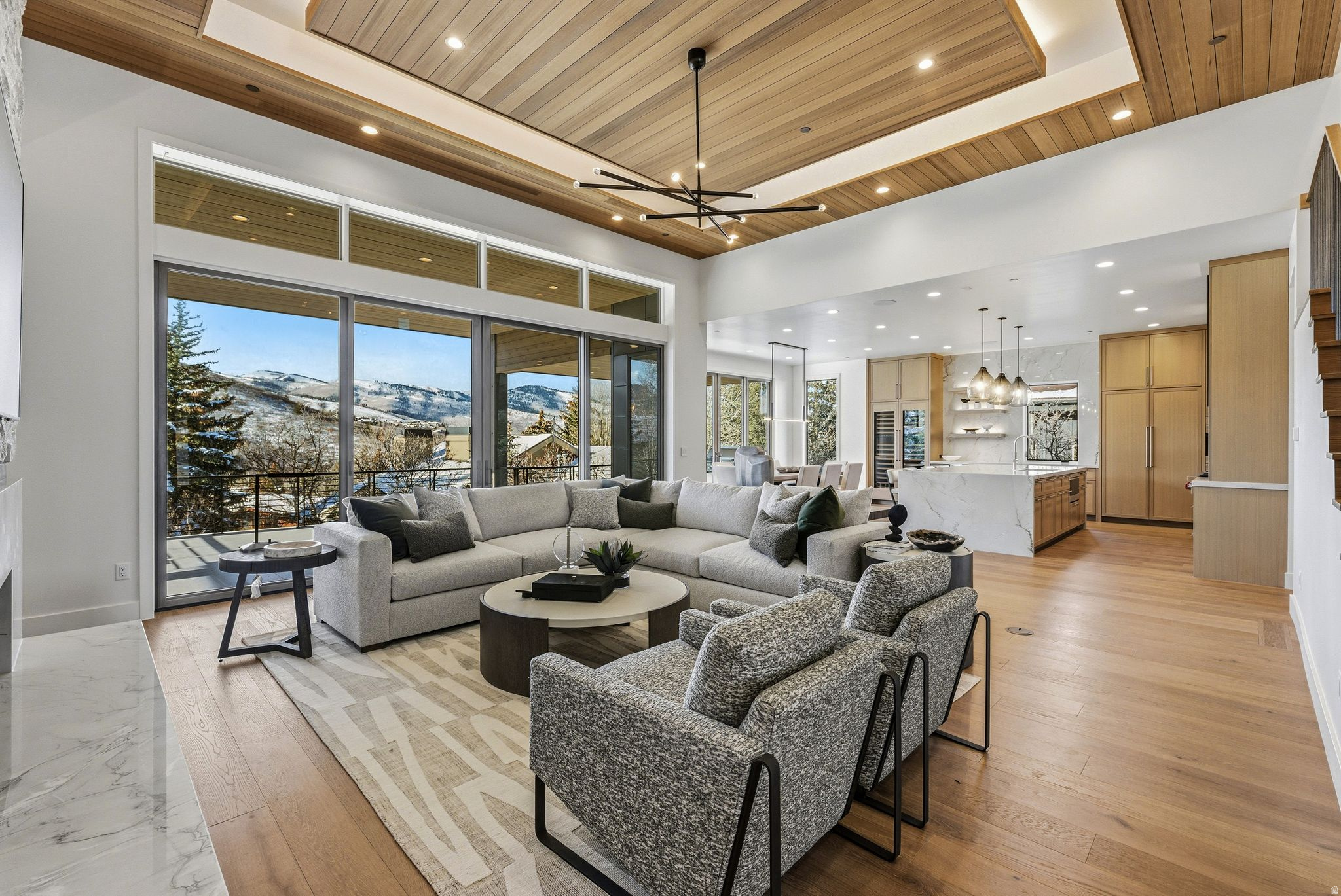 THE OAKS - Residential