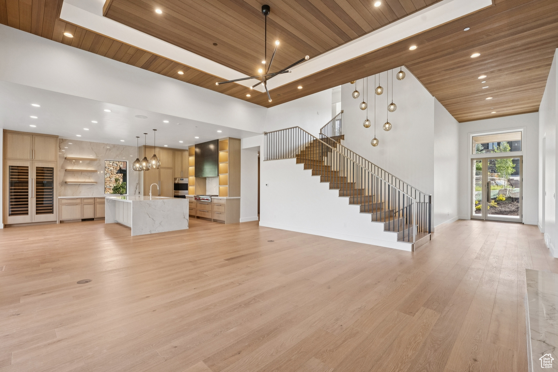 THE OAKS - Residential