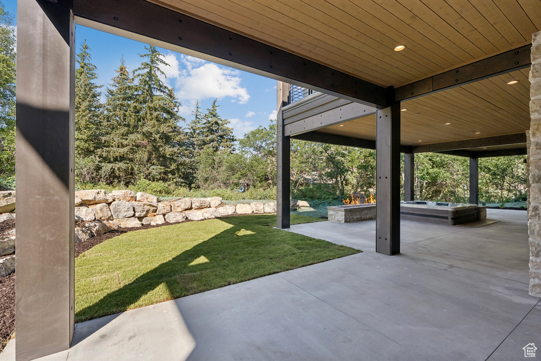 THE OAKS - Residential