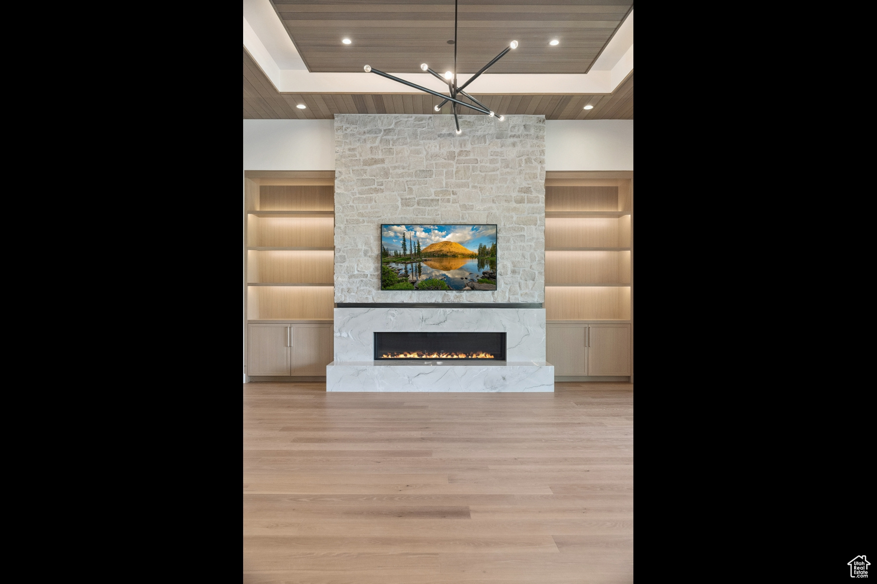 THE OAKS - Residential