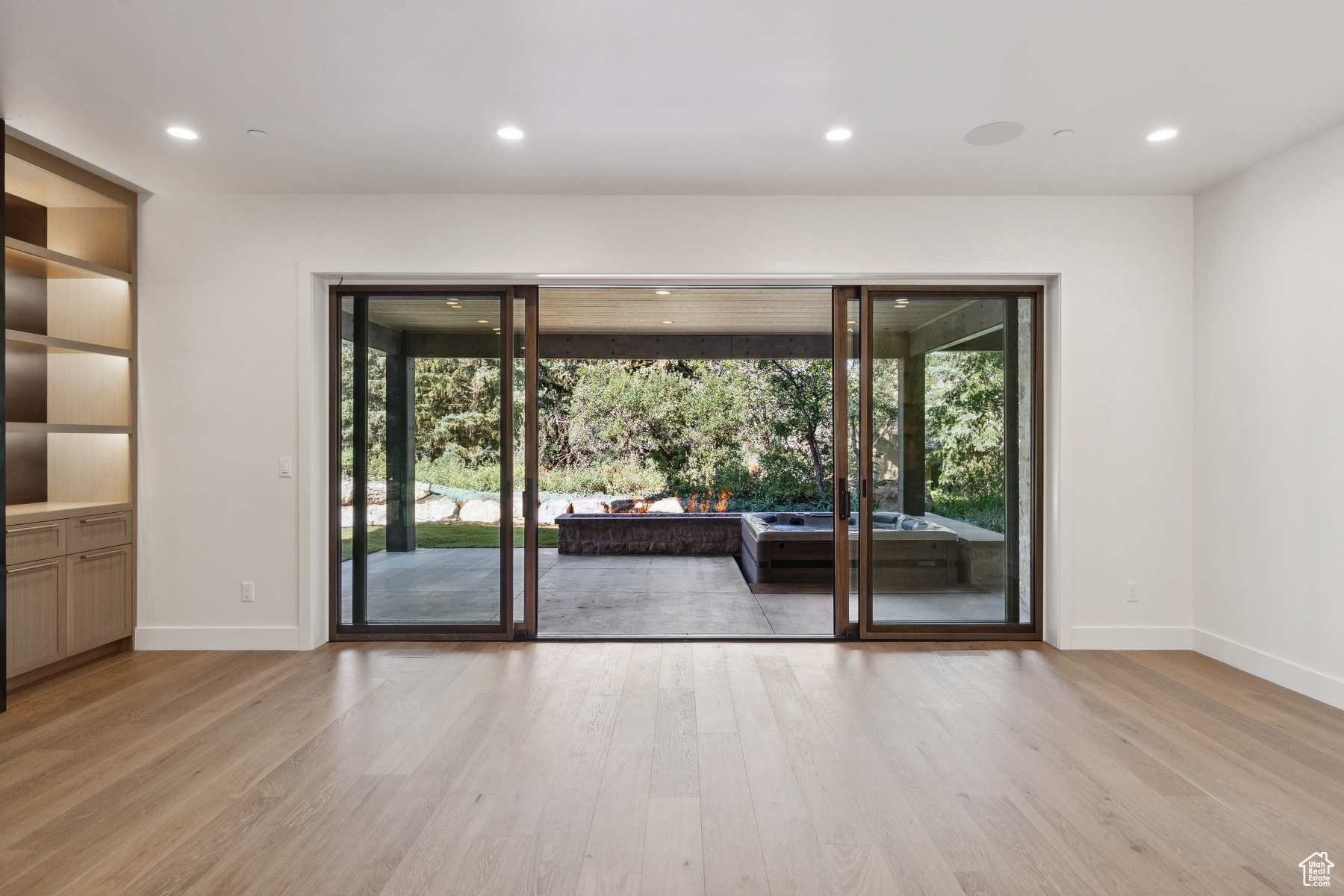 THE OAKS - Residential