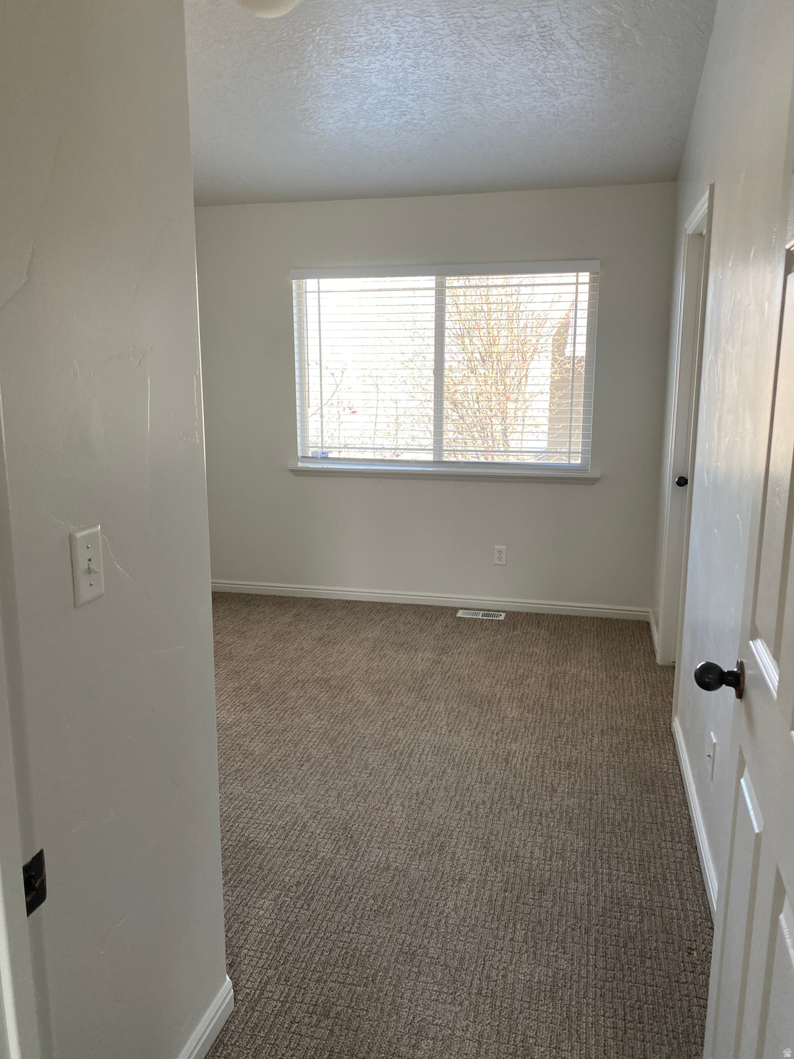 COUNTRY VIEW CONDOMI - Residential