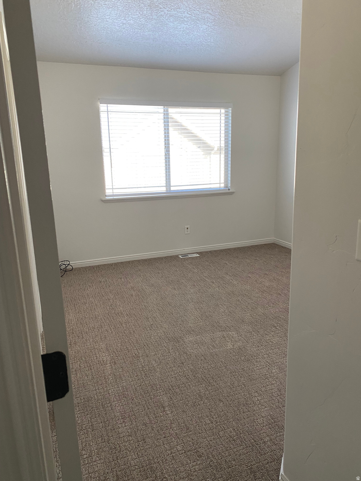 COUNTRY VIEW CONDOMI - Residential