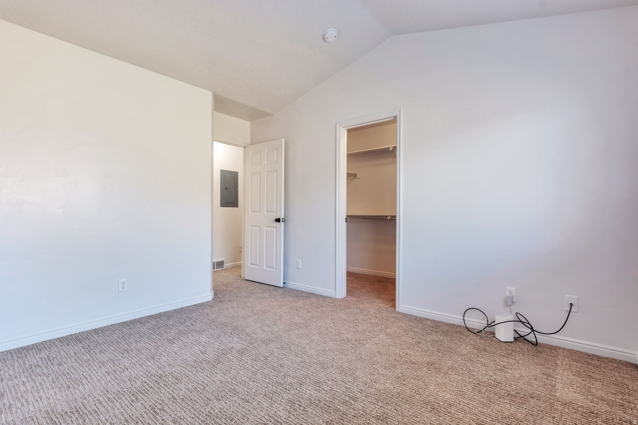 COUNTRY VIEW CONDOMI - Residential