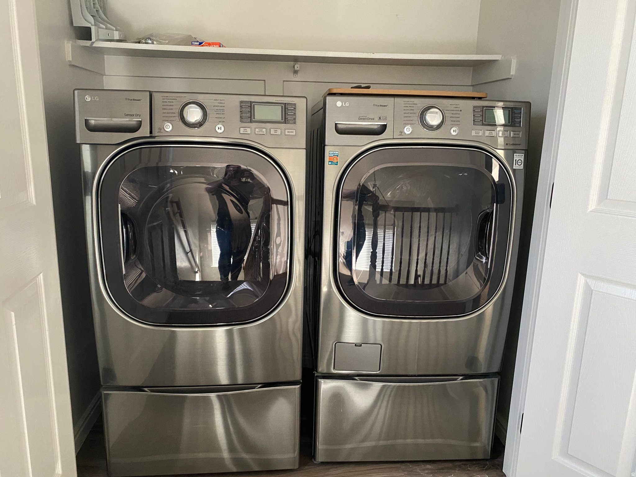 COUNTRY VIEW CONDOMI - Residential