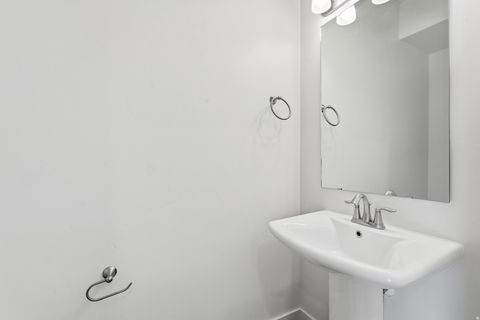 Tiny photo for 376 S 1580 E, Hyrum, UT 84319 (MLS # 2152834)