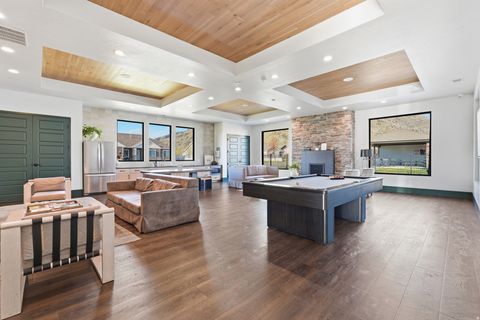 Tiny photo for 376 S 1580 E, Hyrum, UT 84319 (MLS # 2152834)