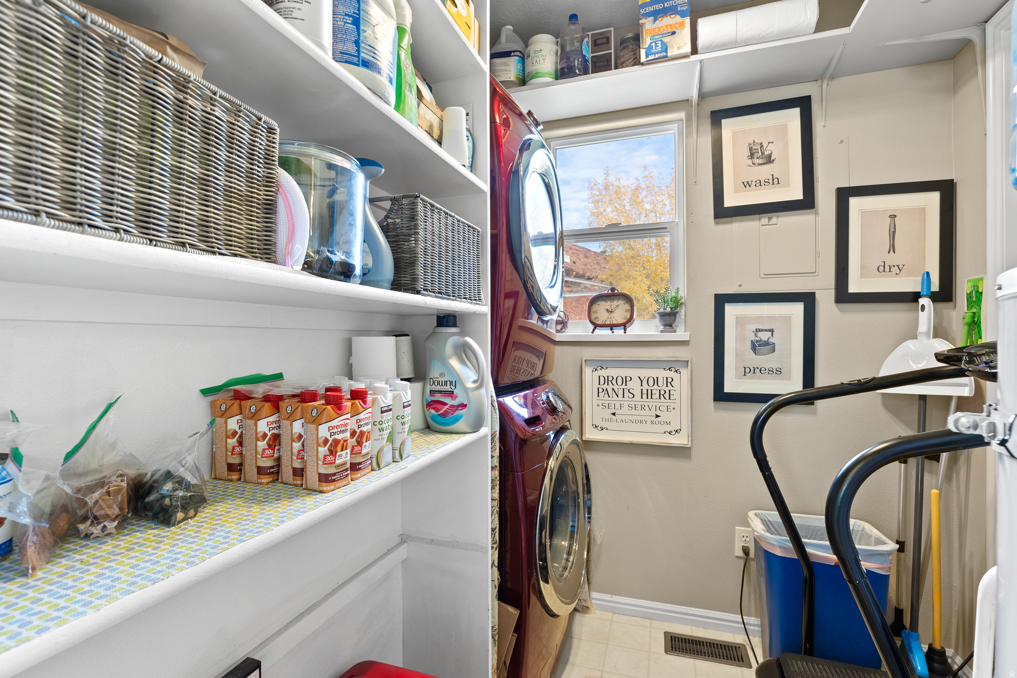 CANYON BREEZE RV RESORT - Residential