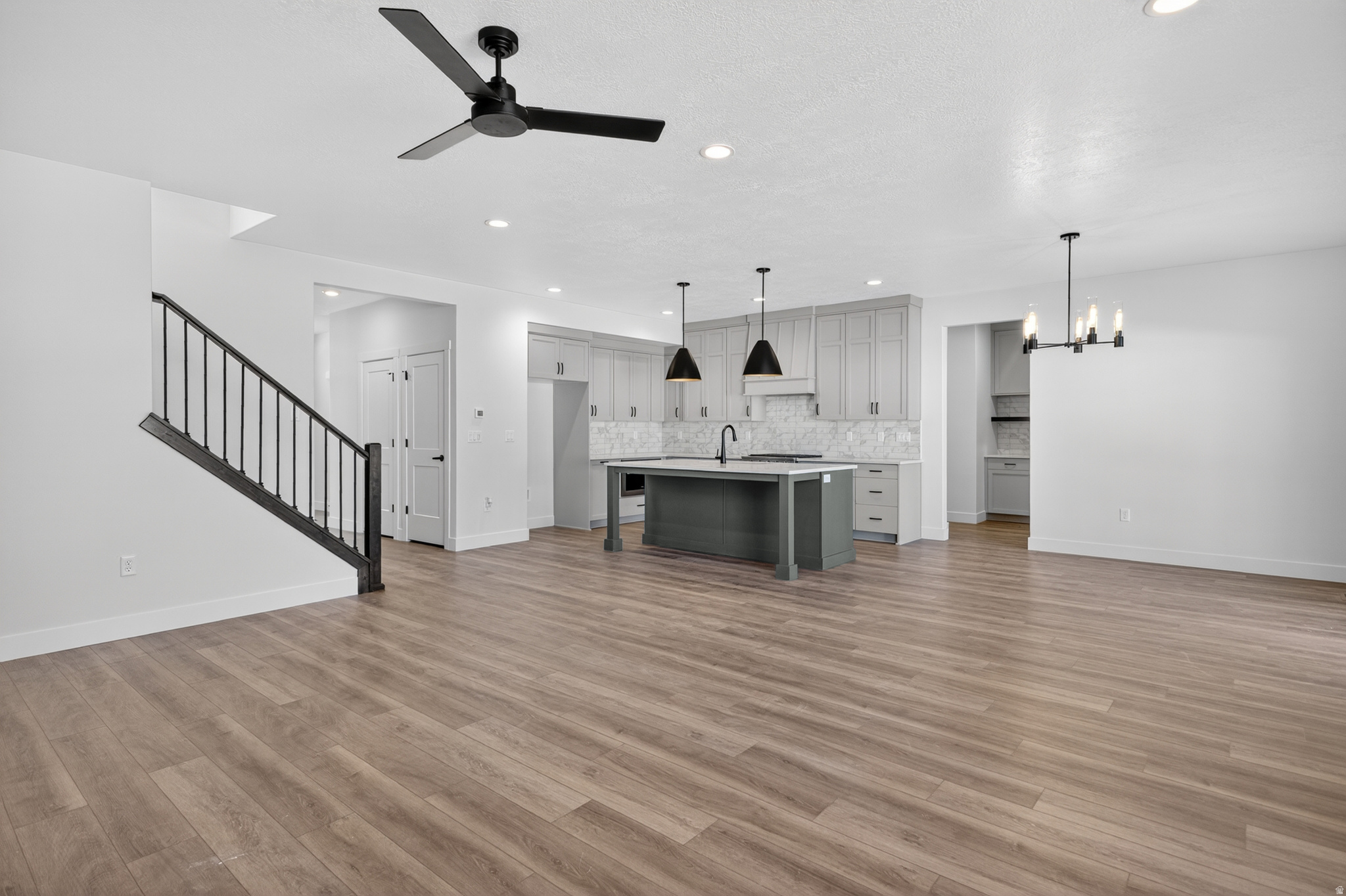 RIVERBEND FARMS - Residential
