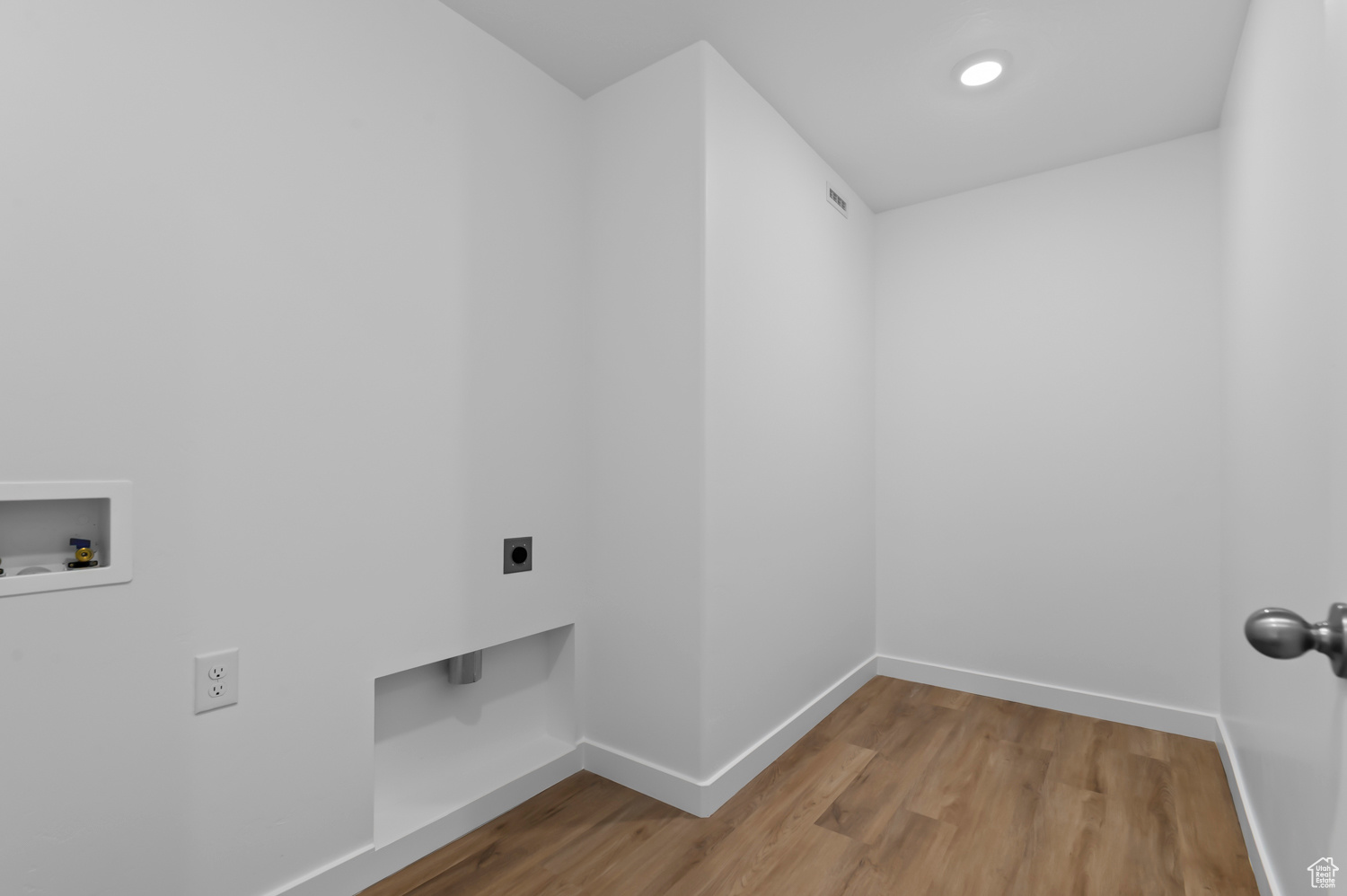 INVERNESS - Residential