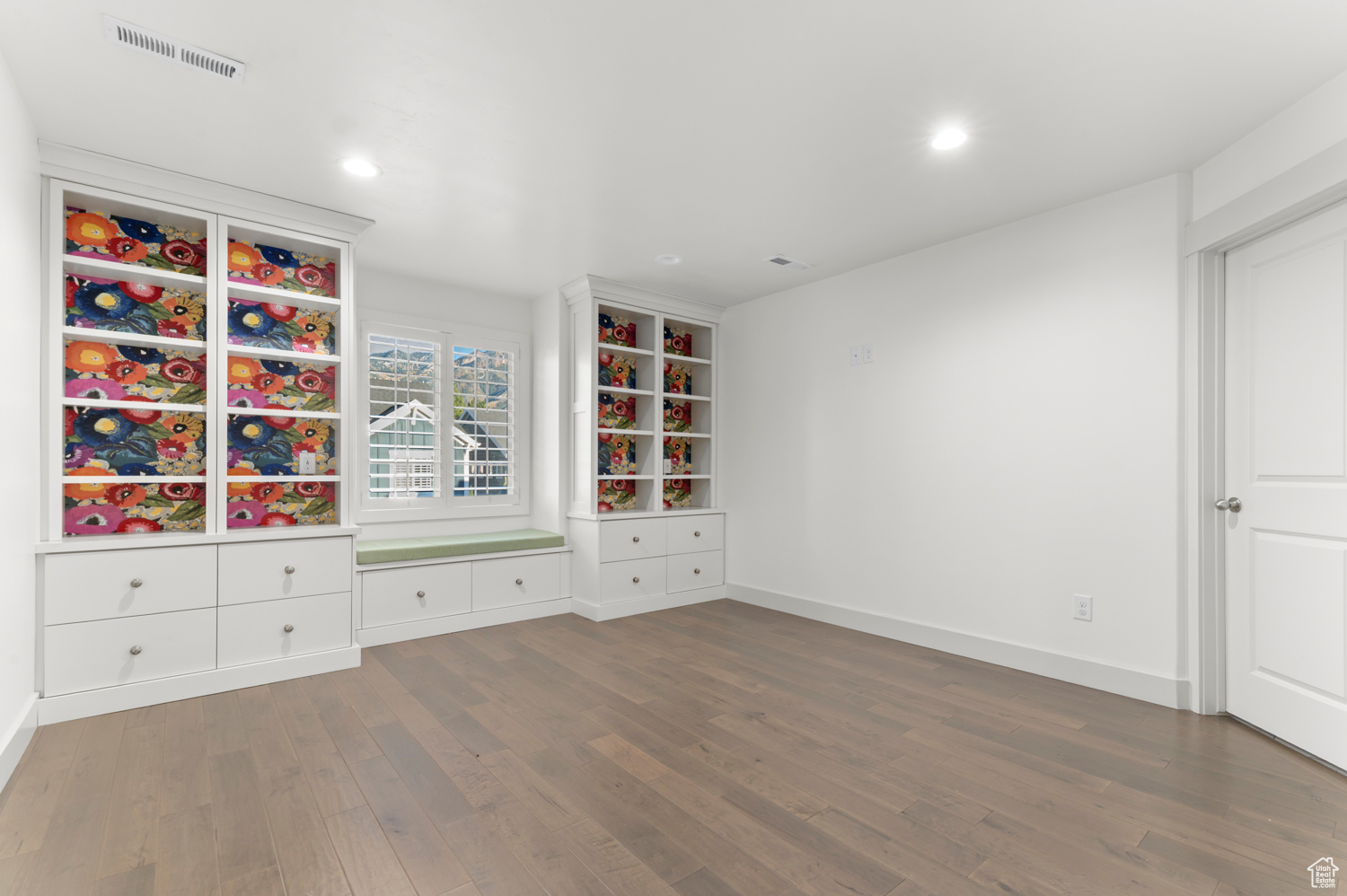 OLYMPUS ORCHARDS - Residential