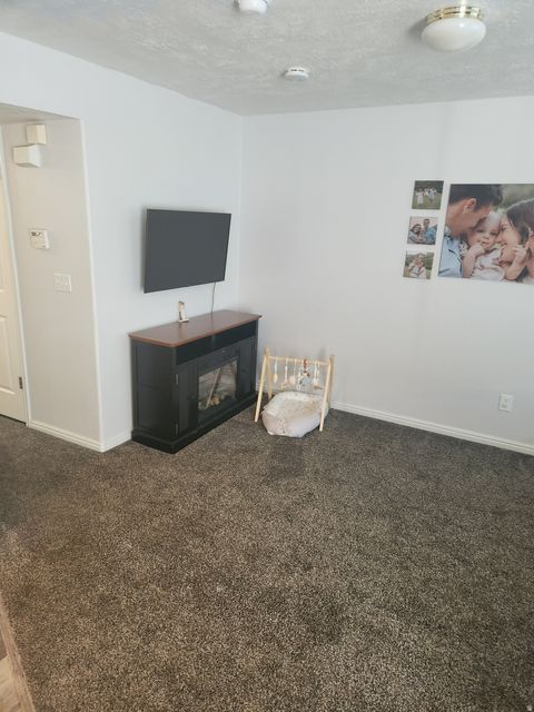 Tiny photo for 1436 W MAYAPPLE WAY S, West Valley City, UT 84119 (MLS # 2159114)