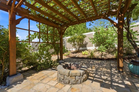Tiny photo for 1633 N 400 W, Farmington, UT 84025 (MLS # 2180219)
